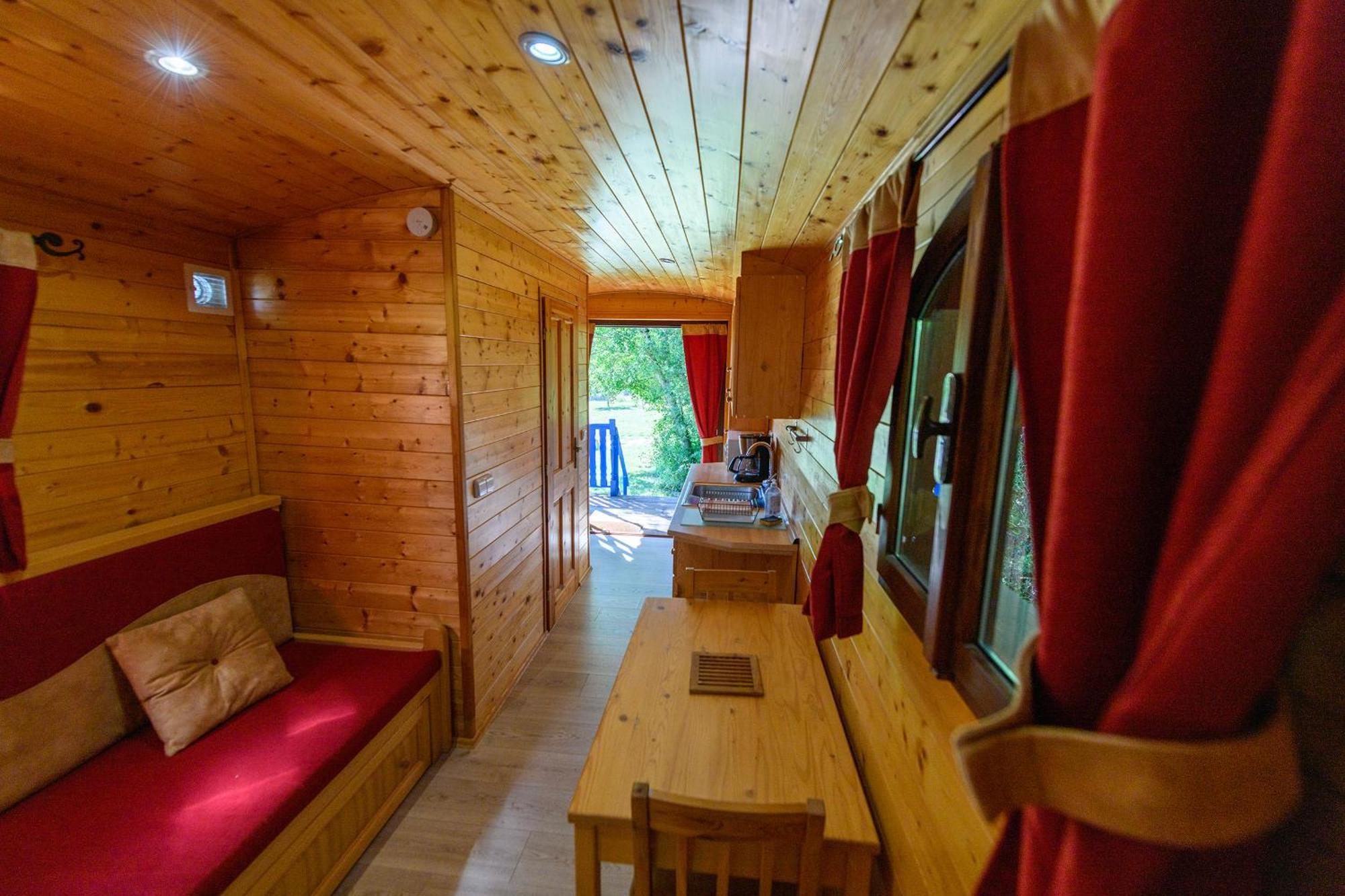 Roulotte-Quinta Otel Blandas Dış mekan fotoğraf